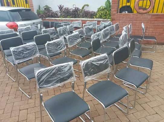 Visitors Chair – Comfortable, Durable & Professional image 2