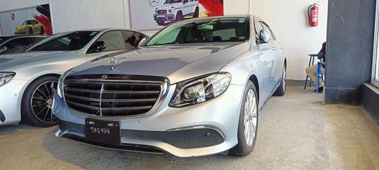 Mercedes Benz AMG E400 2018 image 11