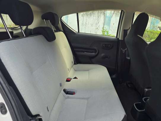 Toyota Aqua White 2018 hybrid image 5
