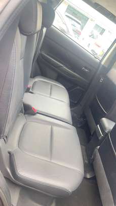 Mitsubish outlander  2019model Sunroof image 3