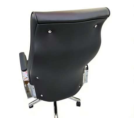Leather Executive High Back Chair image 4