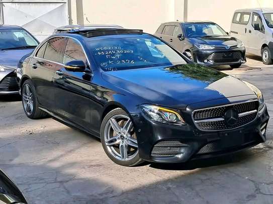 Mercedes benz E250 2018model Sunroof image 3