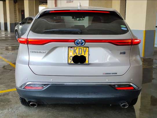 TOYOTA HARRIER 2019 2500CC PETROL HYBRID Z 94,000 KMS image 6