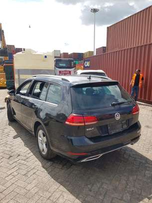 VOLKSWAGEN GOLF,2019,1200CC(WE DO HIRE PURCHASE,DEPO 1M) image 5