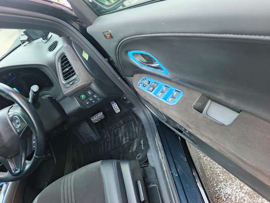 Honda vezzel  Rs blackl image 6