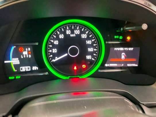 HONDA FIT SHUTTLE HYBRID 2019MODEL image 5