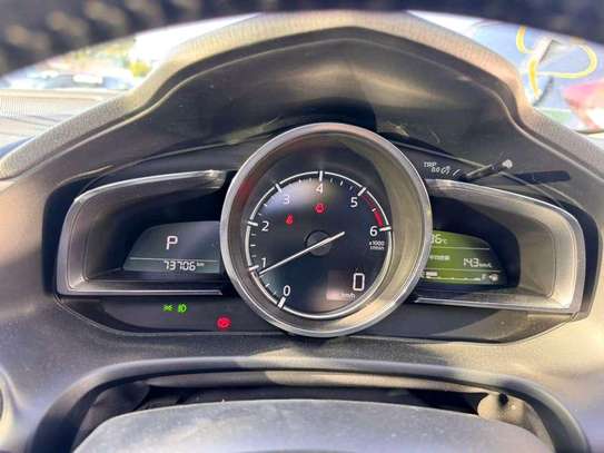 mazda axela saloon diesel with sunroof image 9