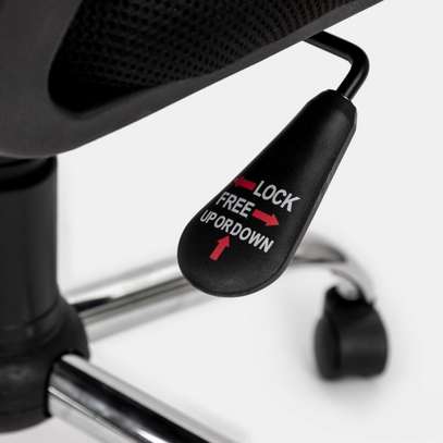 Office Strong Mesh Chair image 4