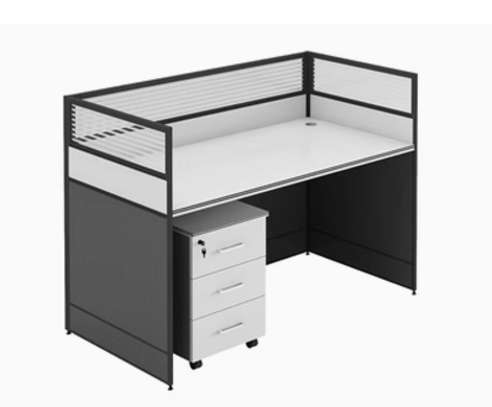 Office Workstation: 4 Way  Office Workstation IN Juja image 6