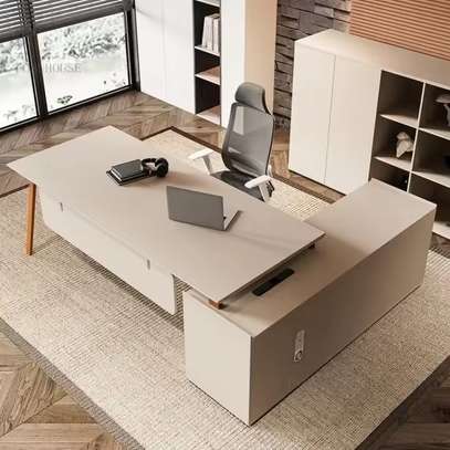 Office Desk; 1800mm Trendy Advanced Director Office Desk image 3