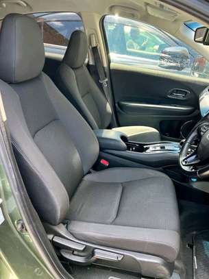 Honda bezel hybrid image 10