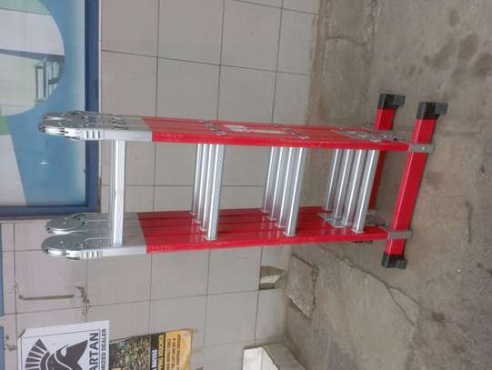 Fibreglass long ladder image 3