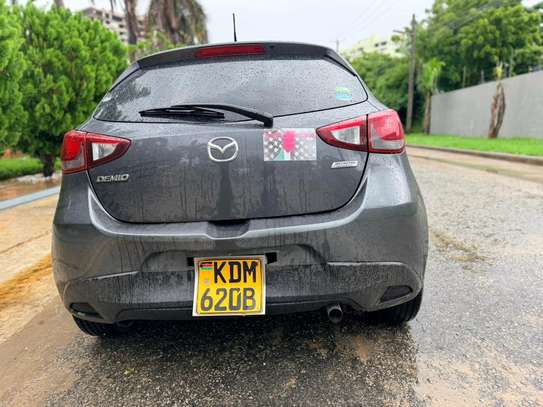Mazda Demio KDM image 5