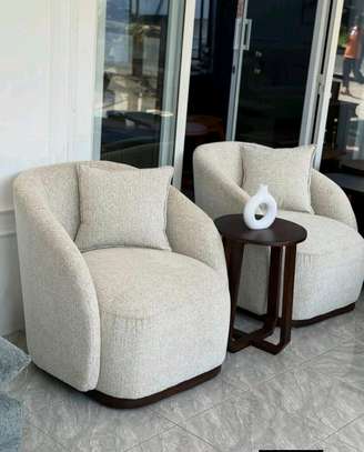 Set of 2 Armchairs with Cushions and Wooden Legs image 2