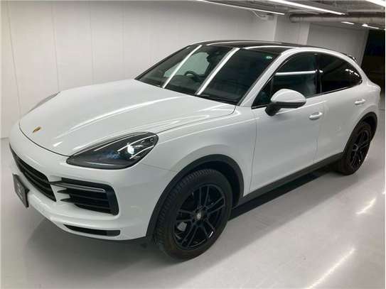 2021 PORSCHE CAYENNE COUPE image 2