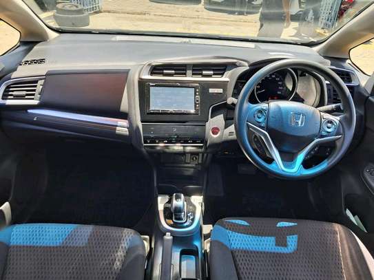Honda Fit hybrid Maroon 2018 2wd image 6