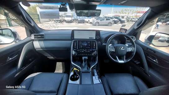 Lexus LX600 2023 White Fully loaded image 12