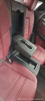 Porsche Cayenne Turbo 2019 Silver image 8