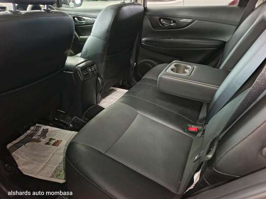 Nissan x-trail hybrid image 2