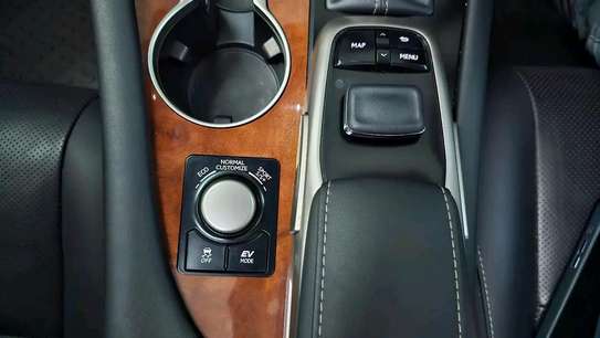 Lexus RX450H 2018 double sunroof image 4