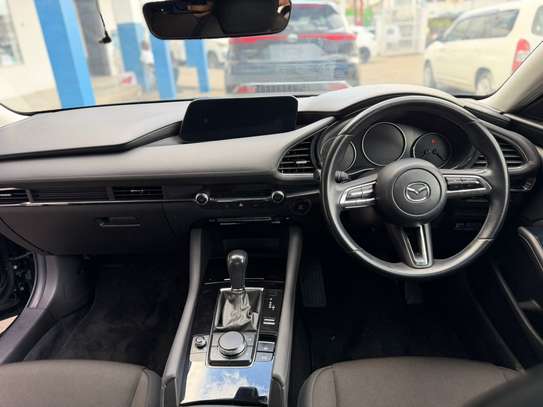 Mazda 3 image 2