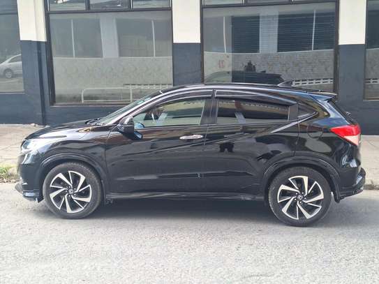 HONDA VEZEL RS NORMAL 2018MODEL image 9