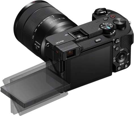 Sony Alpha a6700 Mirrorless Camera with 18-135mm lens image 3