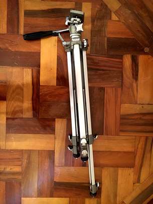 Star-D D-120 Professional Camera Tripod - Heavy-Duty image 6