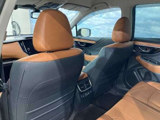 2021 SUBARU OUTBACK image 12