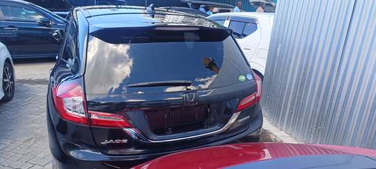 Honda Jade hybrid black 2018 2wd image 7
