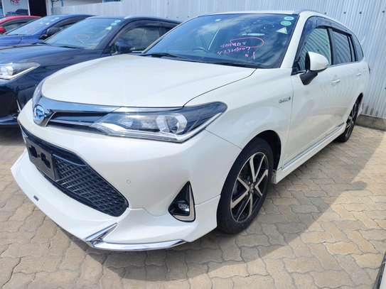 Toyota Fielder wxB hybrid 2wd white 2019 image 3