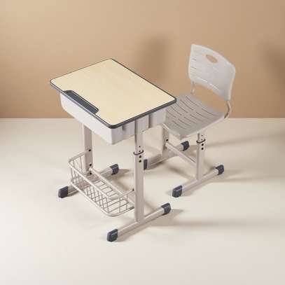 Kids Furniture; Adjustable Kids Desk and Chair image 9