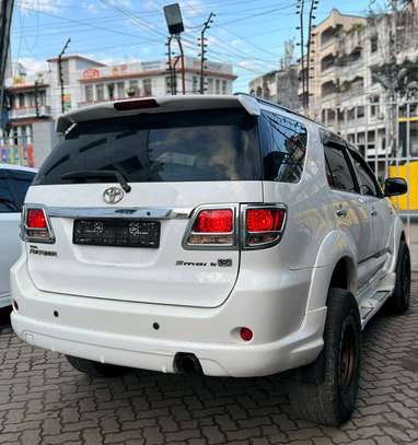 TOYOTA FORTUNER 2008MODEL DIESEL image 8