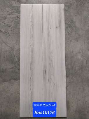 Wood Look tiles image 2