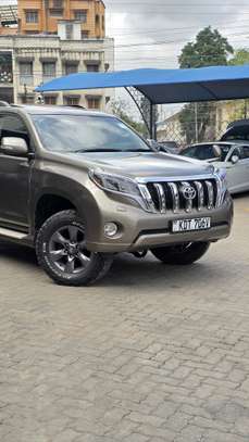 Toyota land Cruiser Prado VX-L 2015 image 8