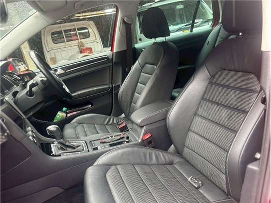2019 VOLKSWAGEN GOLF TDI HIGHLINE image 2
