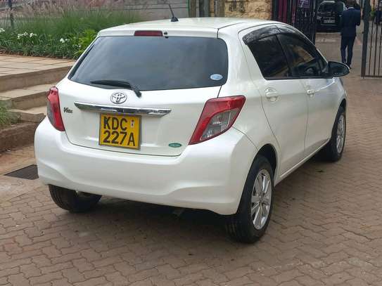 TOYOTA VITZ.. 2014 MODEL.. image 4
