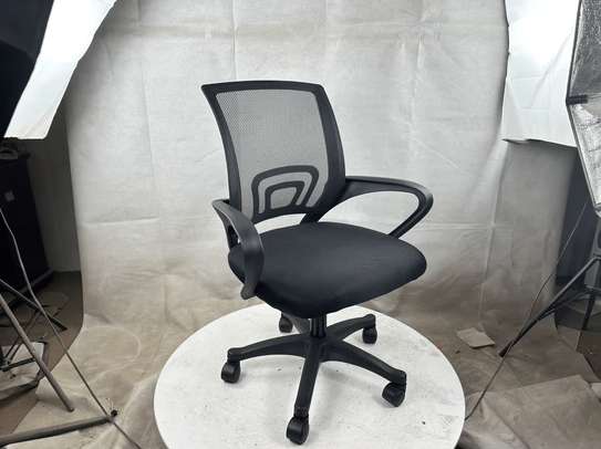 Adjustable Swivel Clerical Office Chair image 6