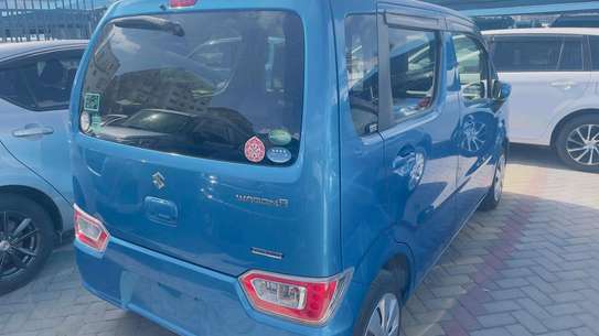 SUZUKI Wagon R 2018model image 2