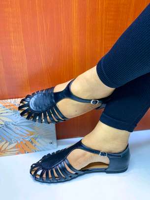 summer sandals image 12