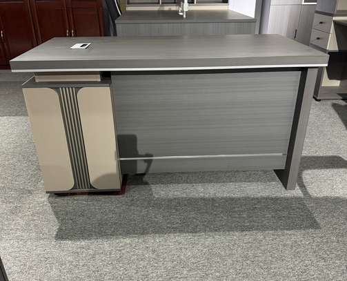 Office Desk: 1200MM One Seater Executive Desk image 4