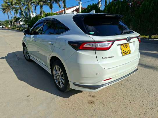 TOYOTA HARRIER 2018 image 3