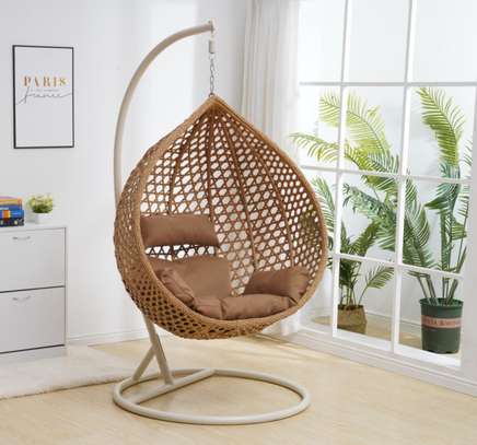 Outdoor Chair; Outdoor Hanging Chair in Masimba image 3