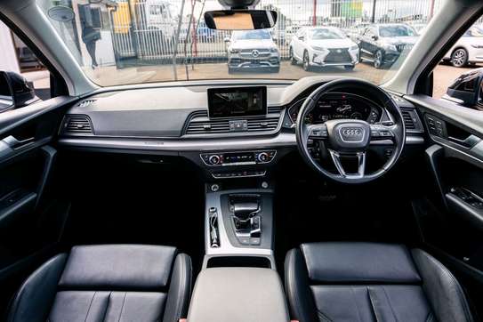 2019 Audi Q5 S-Line image 8
