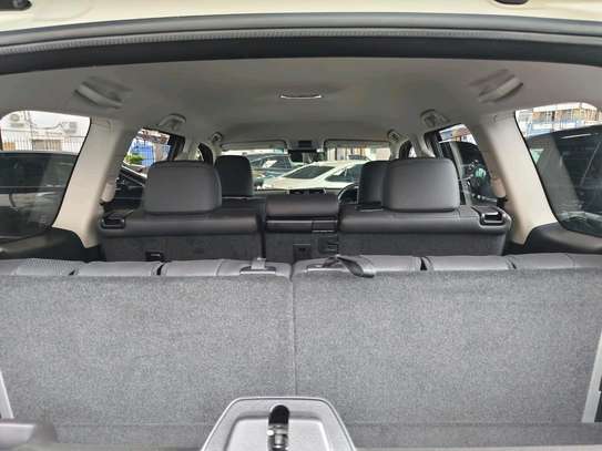 Toyota land cruiser prado Diesel TX 2018 image 11