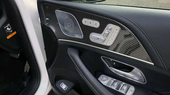 Mercedes GLE 53 AMG White Luxury SUV image 4