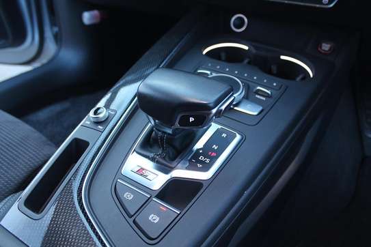 Audi S4 QUATTRON 2017 LEATHER 90,000 KMS image 11