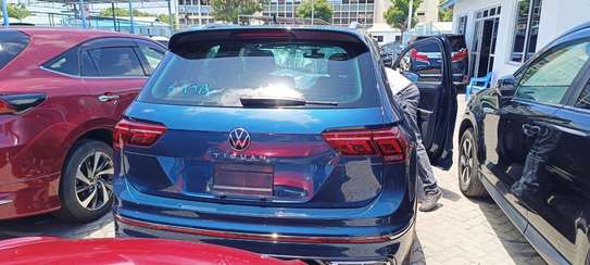 Volkswagen Tiguan Sunroof R-line Green 2020 image 14