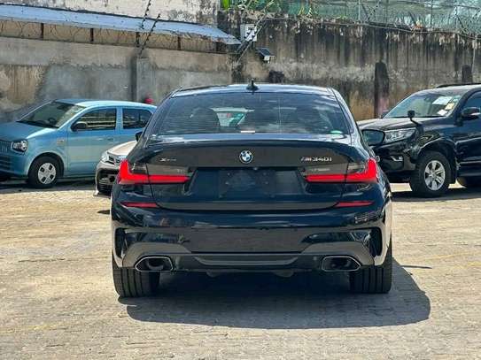 BMW M340i 2020 image 2