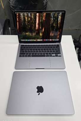 Macbook air m4 2025, 16gb,256 image 12